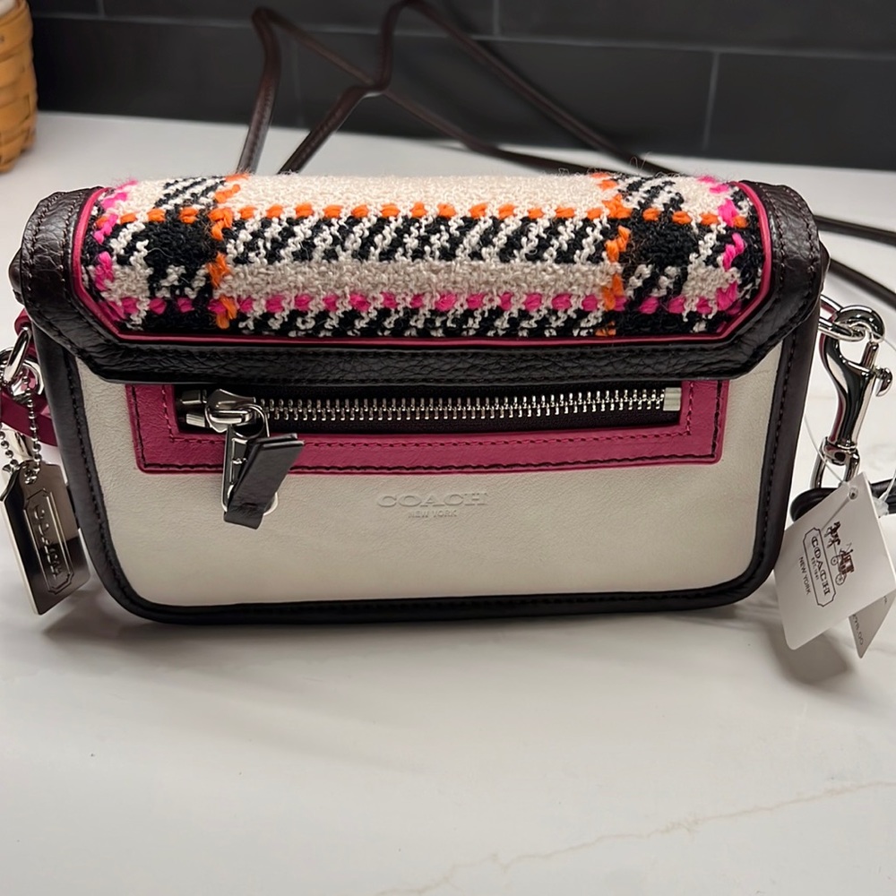 Coach crossbody purse SV/FUCHSIA, multicolor